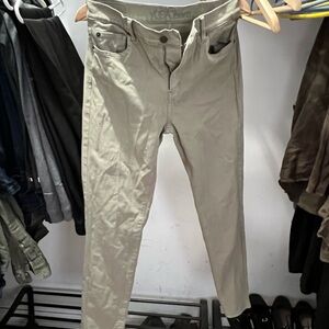 Yoga Women's Slim Straight Pants in Light green